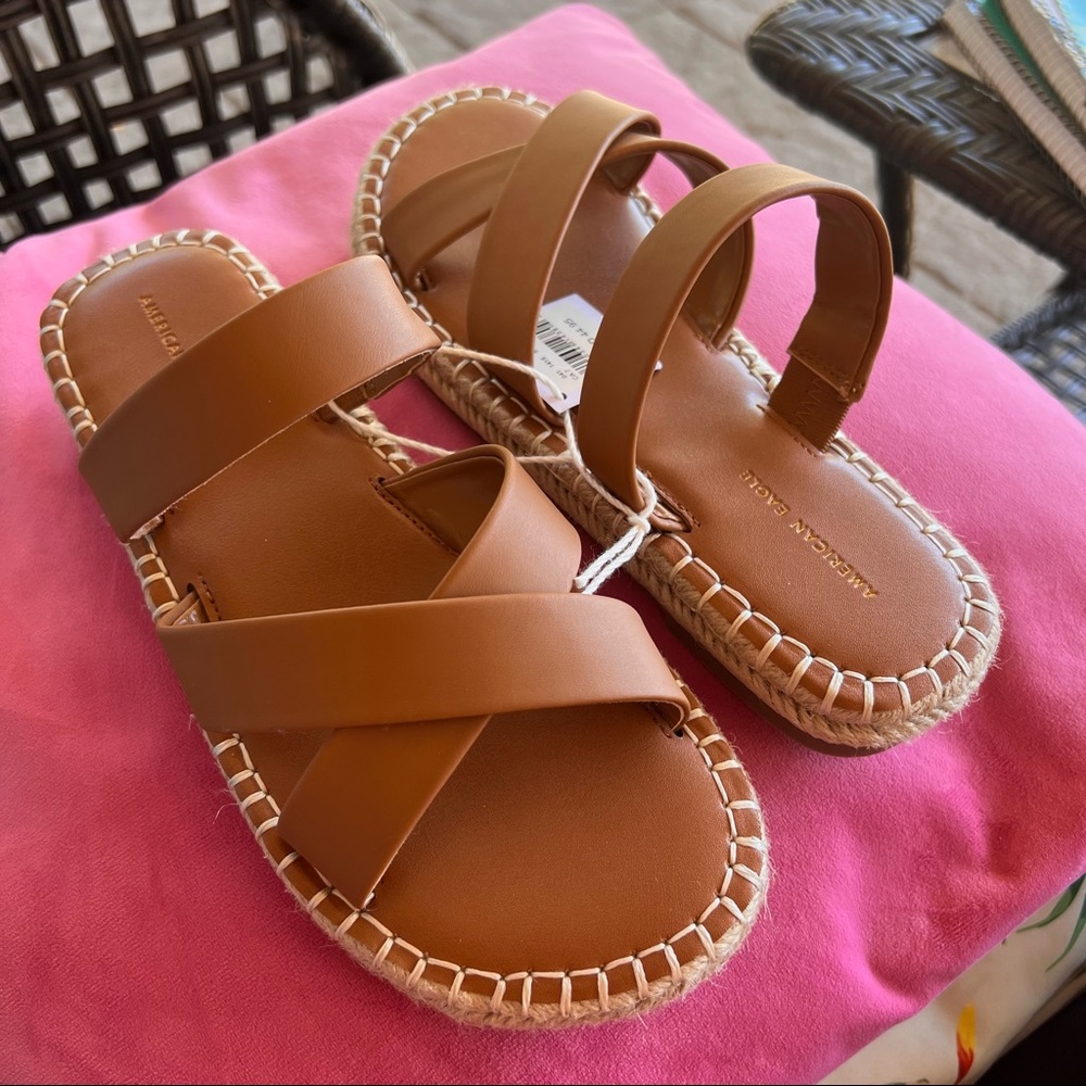 Brand new AE sandals